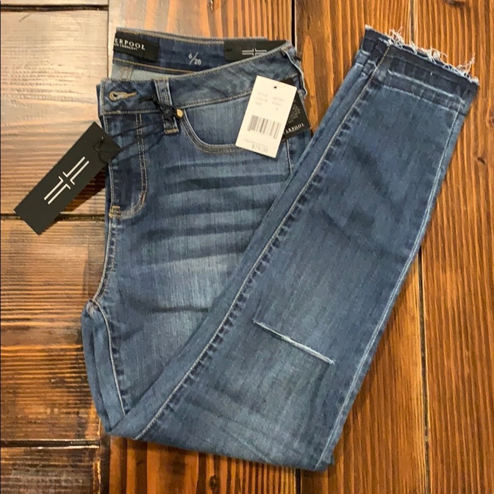 Liverpool raw hem ripped skinnies